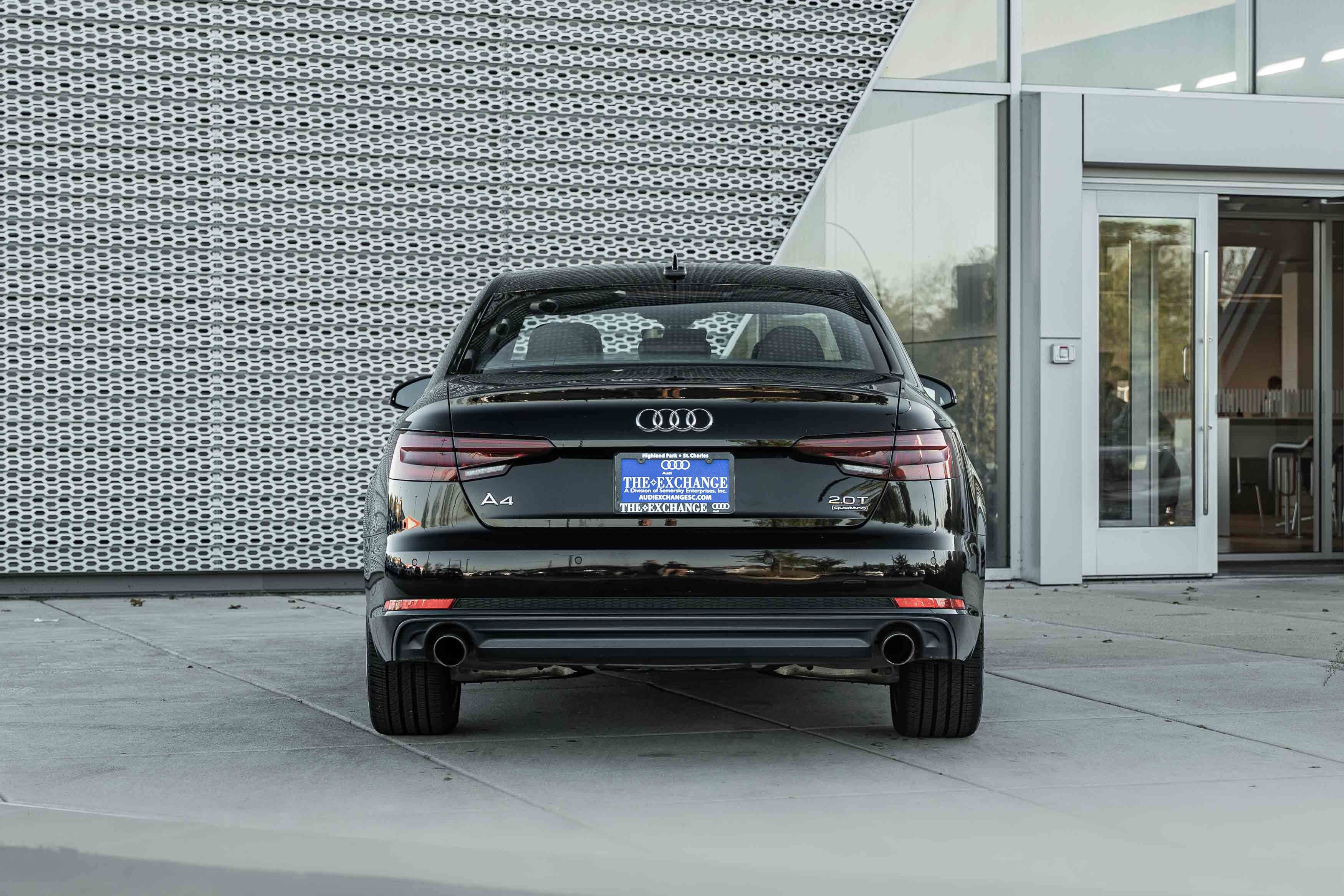 Used 2018 Audi A4 2.0T Premium Plus w/ Premium Plus Package AWD/4WD image 25