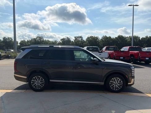 Used 2026 Hyundai Palisade SEL FWD image 6