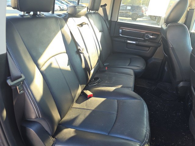 Used 2018 RAM 1500 Laramie w/ Convenience Group AWD/4WD image 12