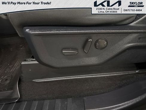 Used 2022 Ford F150 XLT w/ Equipment Group 302A High image 29