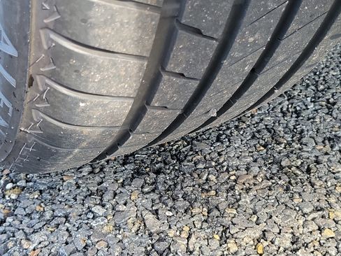 Used 2020 BMW X4 xDrive30i w/ M Sport Package 2 image 32