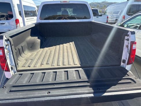 Used 2015 Ford F250 XLT w/ XLT Value Package AWD/4WD image 8