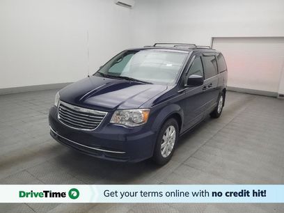 Used 2016 Chrysler Town & Country LX