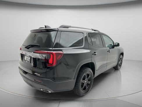 Used 2023 GMC Acadia AT4 w/ Technology Package AWD/4WD image 3