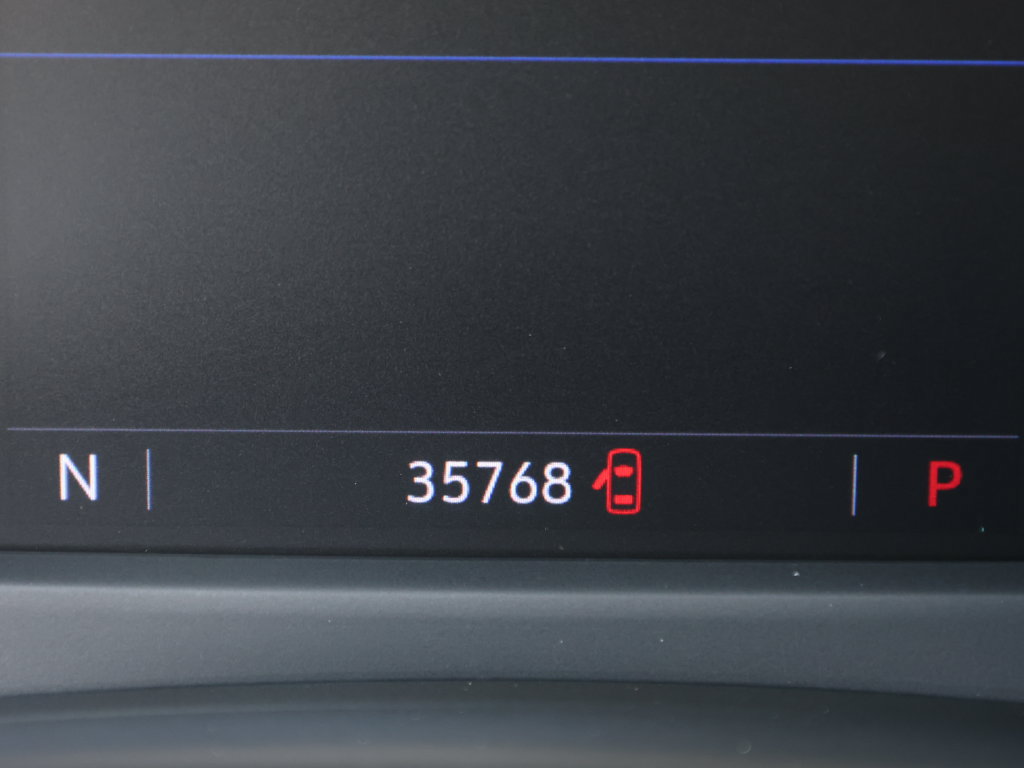 Used 2023 Cadillac XT4 Premium Luxury w/ Enhanced Visibility Package FWD image 44