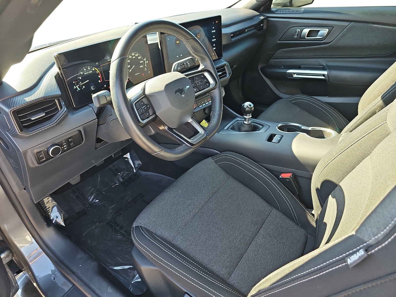 Used 2025 Ford Mustang GT RWD image 12