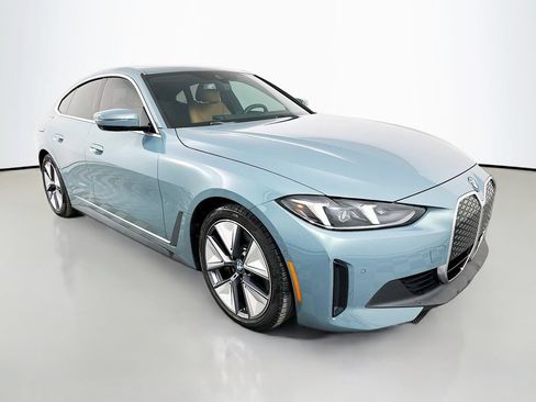 Certified 2025 BMW i4 eDrive40 w/ M Sport Package RWD image 3