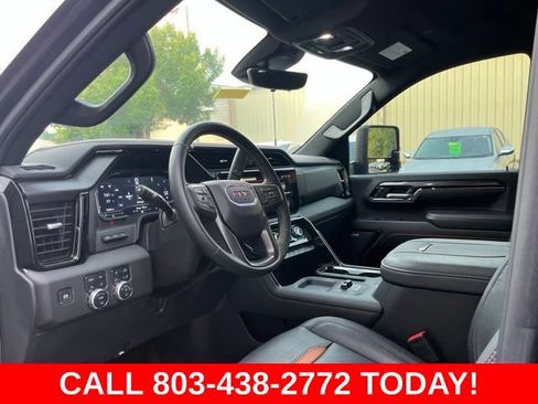 Used 2025 GMC Sierra 2500 AT4 w/ Max Trailering Package AWD/4WD image 6