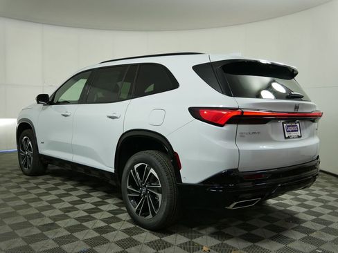 New 2026 Buick Enclave Sport Touring image 5