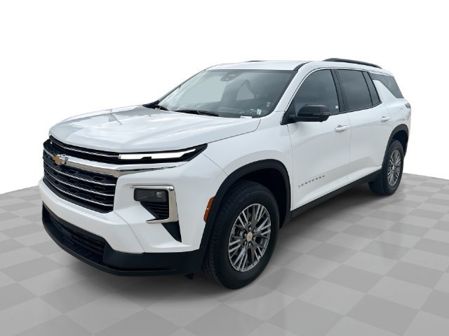 Certified 2026 Chevrolet Traverse LT w/ Driver Confidence Package FWD image 1