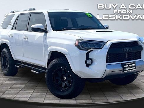Used 2017 Toyota 4Runner TRD Off-Road AWD/4WD image 1