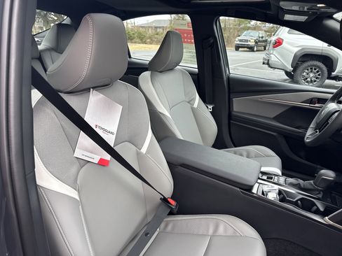 New 2026 Toyota Camry SE image 37