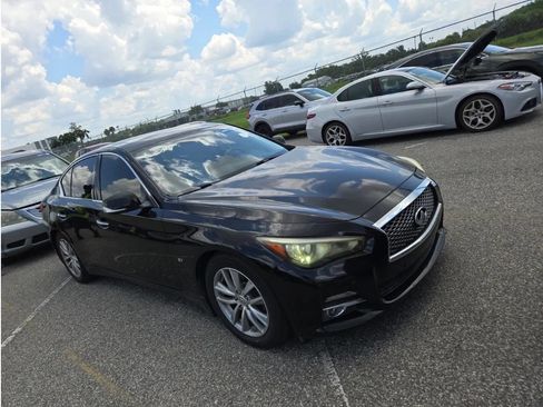 Used 2014 INFINITI Q50 Premium w/ Deluxe Touring Package RWD image 5