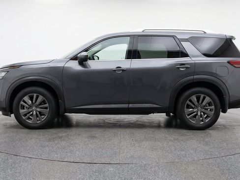 Used 2025 Nissan Pathfinder SV AWD/4WD image 5