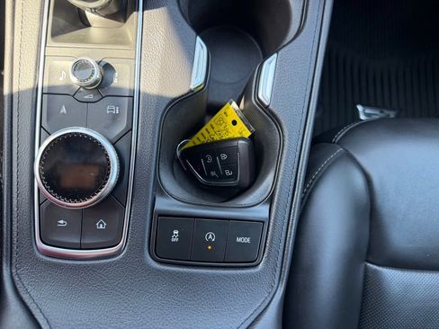 Used 2024 Cadillac XT4 Premium Luxury FWD image 37