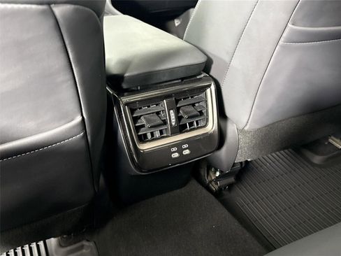Used 2024 Toyota Crown Limited image 42