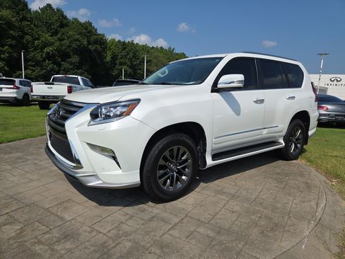 Used 2017 Lexus GX 460 Premium AWD/4WD image 1
