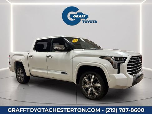 Used 2023 Toyota Tundra Capstone AWD/4WD image 4