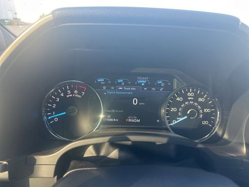 Used 2018 Ford F150 Platinum w/ Equipment Group 701A Luxury image 15