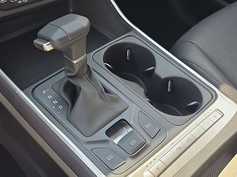 New 2026 Kia Carnival FWD image 26