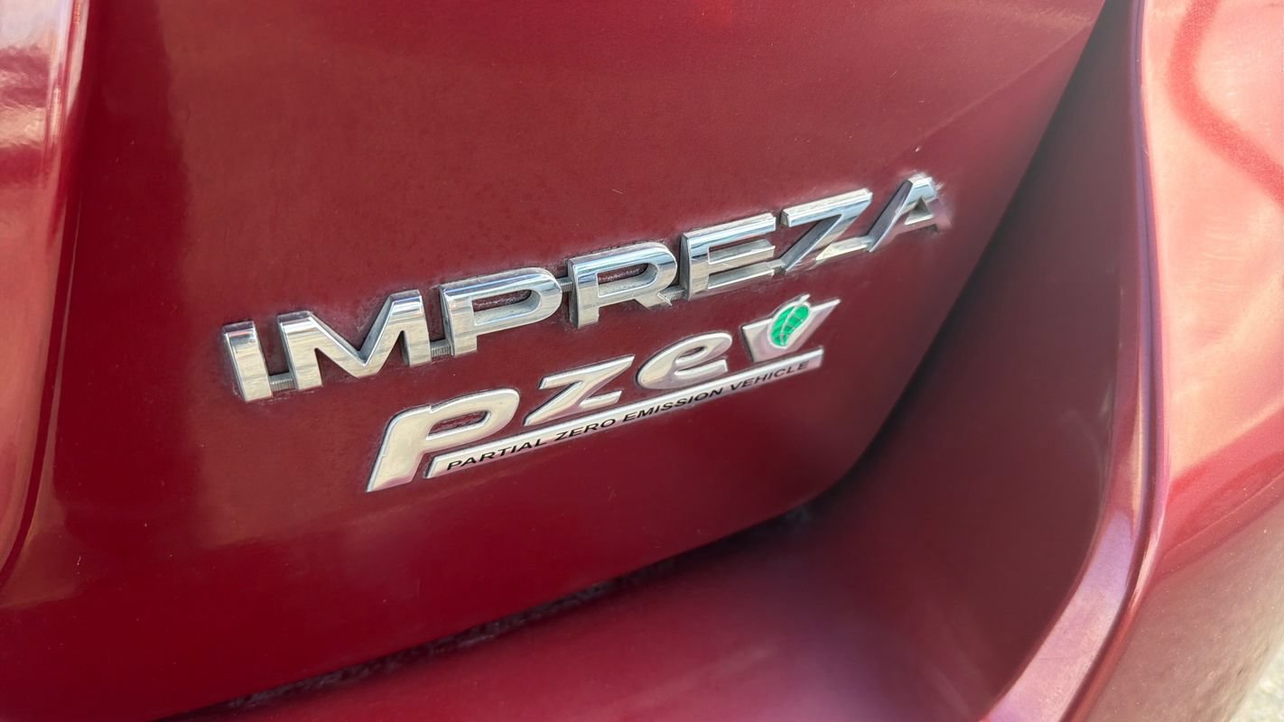 Used 2012 Subaru Impreza 2.0i Limited AWD/4WD image 25