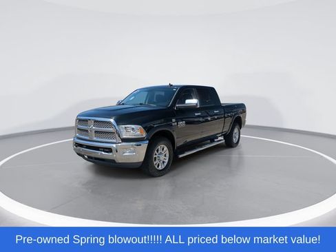 Used 2018 RAM 2500 Laramie w/ Convenience Group RWD image 4