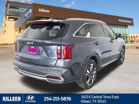 Used 2024 Kia Sorento SX Prestige AWD/4WD image 8