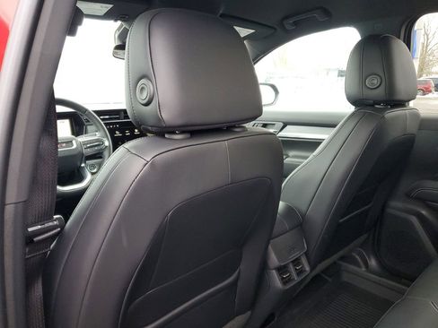 Used 2026 GMC Terrain Elevation w/ Elevation Premium Package image 31