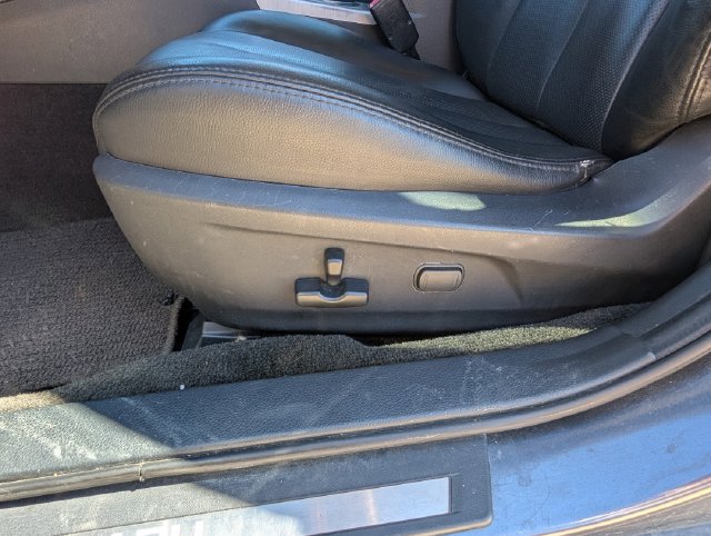 Used 2013 Subaru Outback 2.5i Limited w/ Moonroof Pkg AWD/4WD image 21