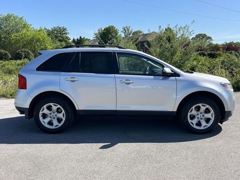Used 2013 Ford Edge SEL FWD image 2