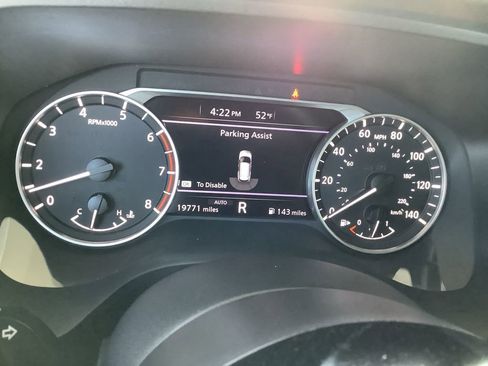 Used 2023 Nissan Rogue SV image 29