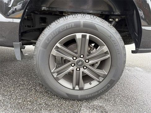 Used 2022 Ford F150 XLT w/ Equipment Group 302A High image 19