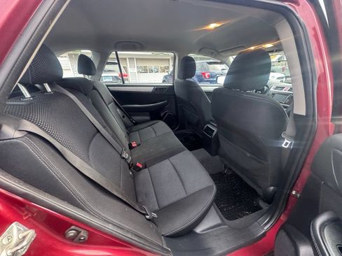 Used 2017 Subaru Outback 2.5i AWD/4WD image 26