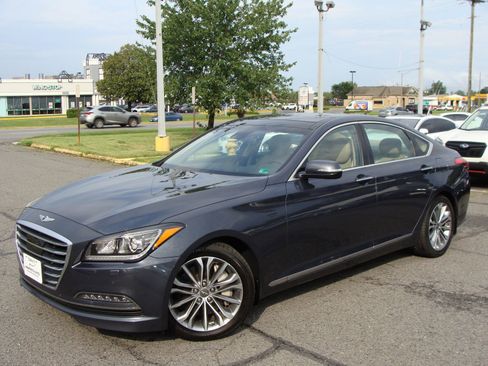 Used 2017 Genesis G80 3.8 w/ Option Group 03 image 3