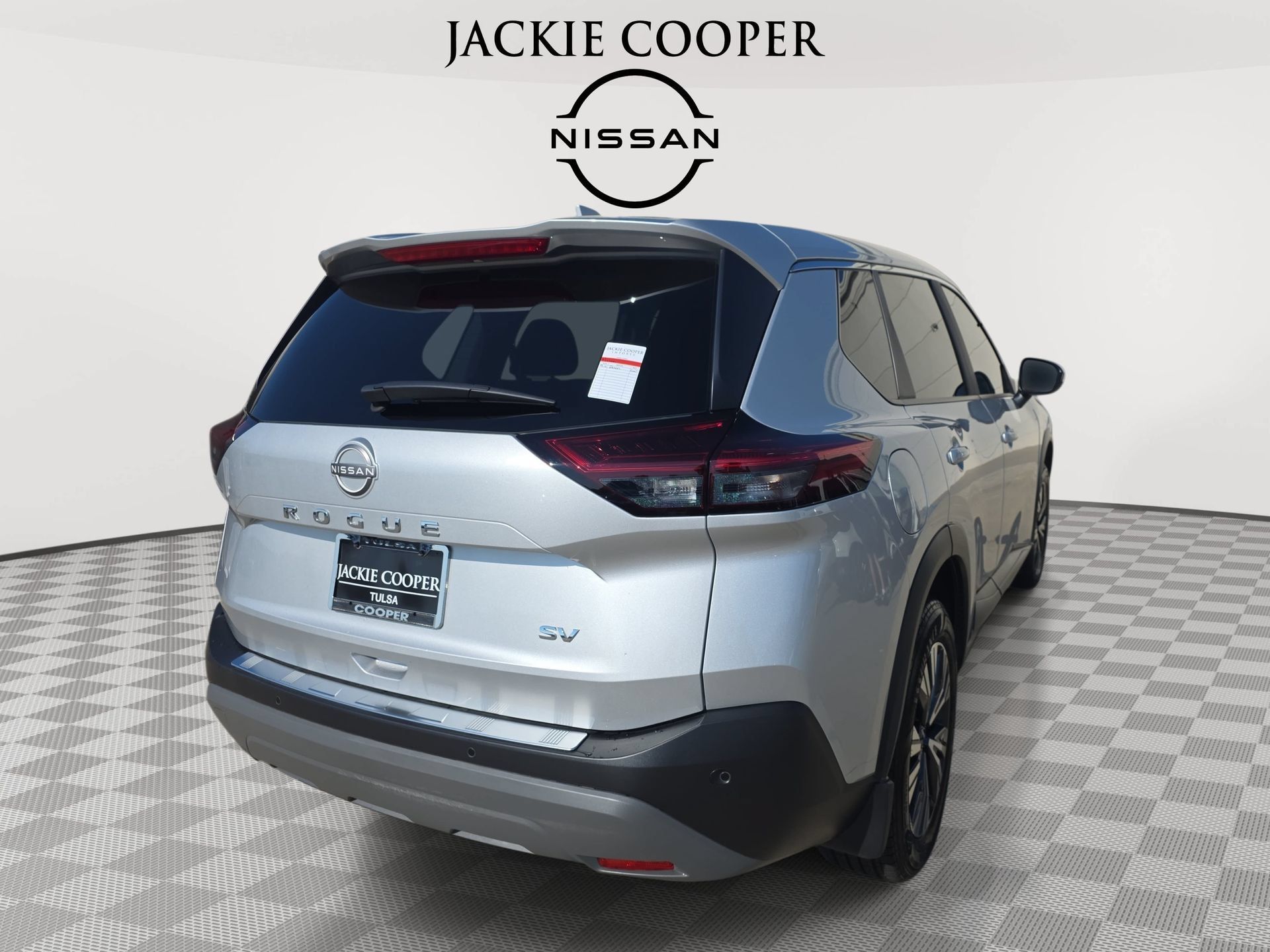 Used 2023 Nissan Rogue SV FWD image 5