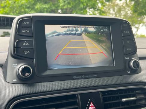 Used 2021 Hyundai Kona SEL FWD image 24