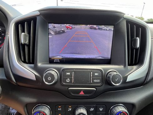 Used 2019 GMC Terrain SLT image 8