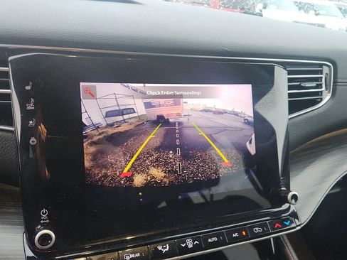 Used 2024 Jeep Wagoneer Series II w/ Flexible Seating Group image 19