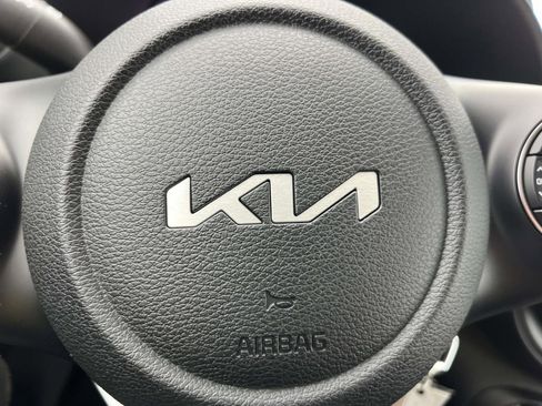 New 2025 Kia Soul LX image 26