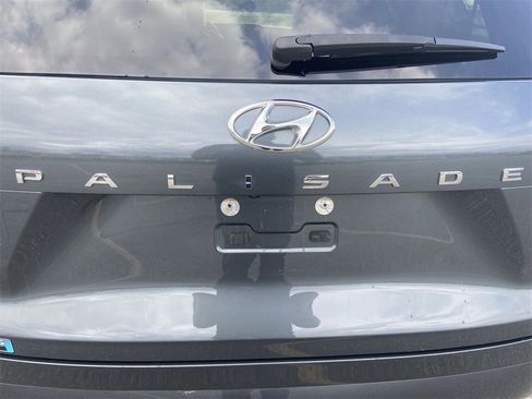 Used 2022 Hyundai Palisade Limited image 33