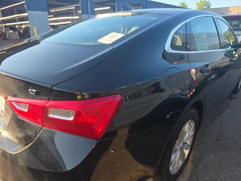 Used 2023 Chevrolet Malibu LT FWD image 5