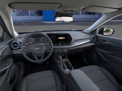 New 2026 Chevrolet Trax LS w/ Driver Confidence Package FWD image 17