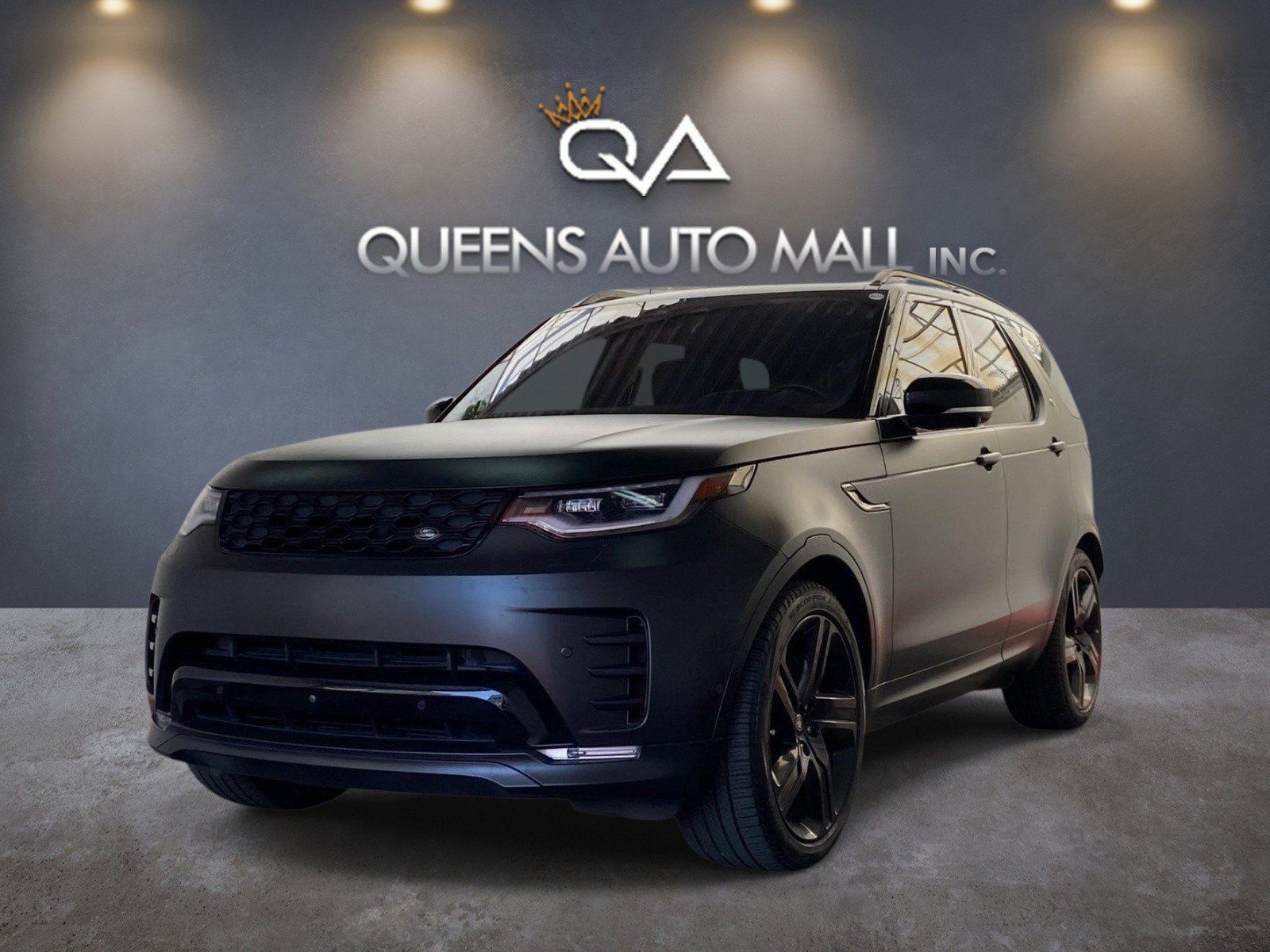 Used 2021 Land Rover Discovery HSE R-Dynamic AWD/4WD image 40
