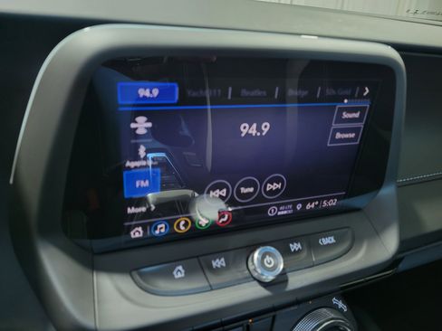 Used 2022 Chevrolet Camaro LT w/ RS Package image 18