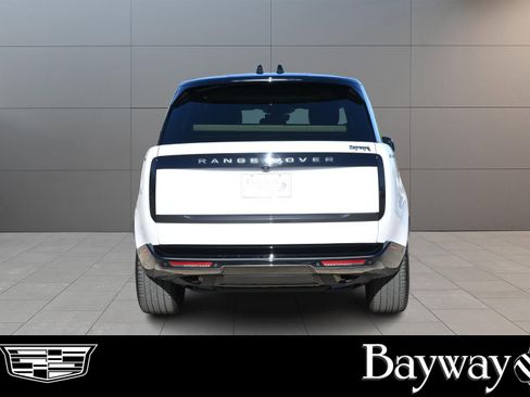 Used 2024 Land Rover Range Rover SE image 6
