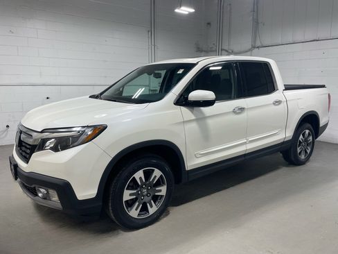 Used 2017 Honda Ridgeline RTL-E image 1
