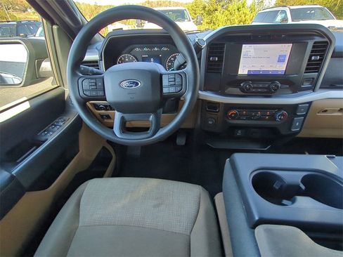 Used 2023 Ford F150 XLT image 16