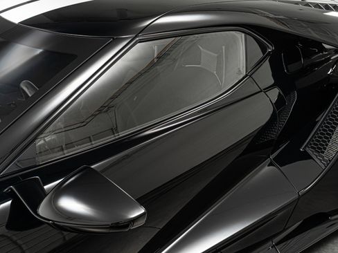 Used 2020 Ford GT image 42