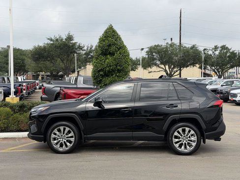 Certified 2025 Toyota RAV4 XLE Premium FWD image 4