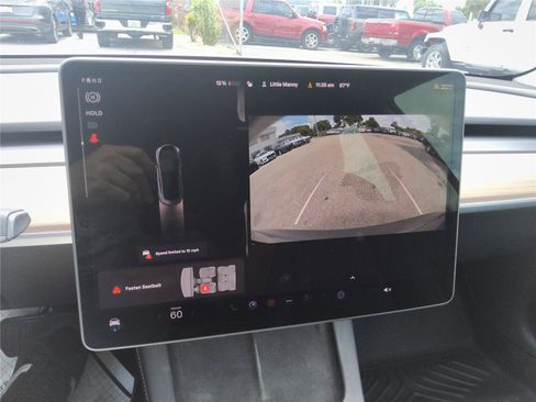 Used 2022 Tesla Model 3 Long Range AWD/4WD image 30